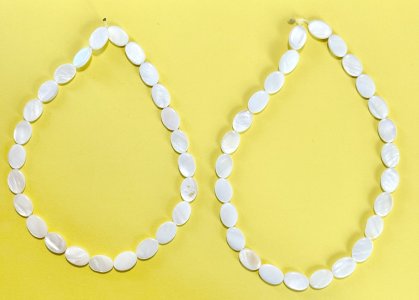 Ketten aus Naturstein im Angebot